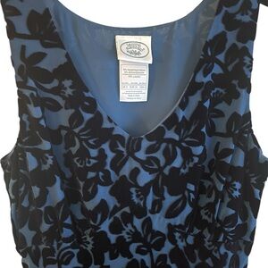 Laura Ashley Vintage velvet dress size 4